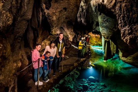 Jenolan Caves: Imperial Cave Tour - Food Delivery Shop 0