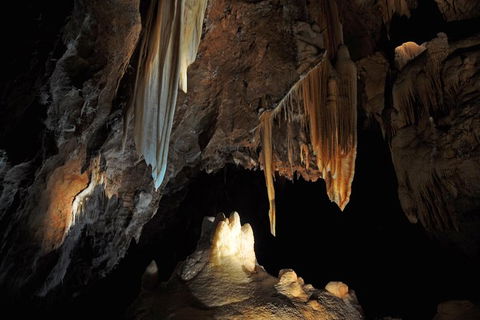 Jenolan Caves: Temple Of Baal Cave Tour - Food Delivery Shop 0