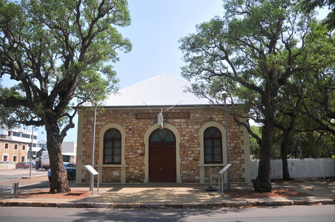Brown's Mart, Darwin - Food Delivery Shop 1