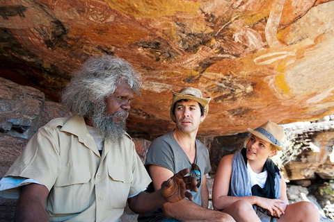 Arnhem Land Injalak Hill Full-Day Tour From Darwin - Food Delivery Shop 4