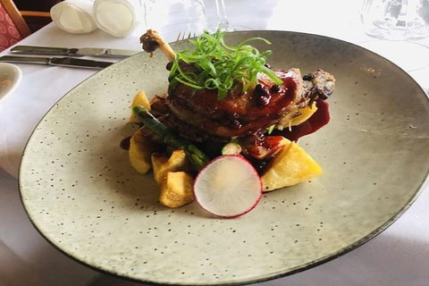 Full-Day Tamborine Guided Wine And Distillery Tour With Lunch - Food Delivery Shop 4