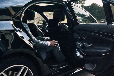 Arrival Private Transfers: Adelaide Airport ADL To Adelaide In Business Car - Food Delivery Shop 4