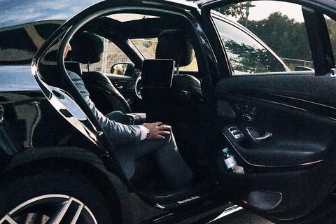 Departure Private Transfers: Adelaide To Adelaide Airport ADL In Business Car - Food Delivery Shop 4