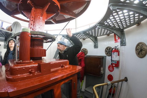 Fully Guided Bruny Island Lighthouse Tour - Food Delivery Shop 5