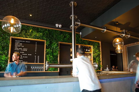 Mt. Wellington Morning Hike + Afternoon Beer & History Walk - Food Delivery Shop 15