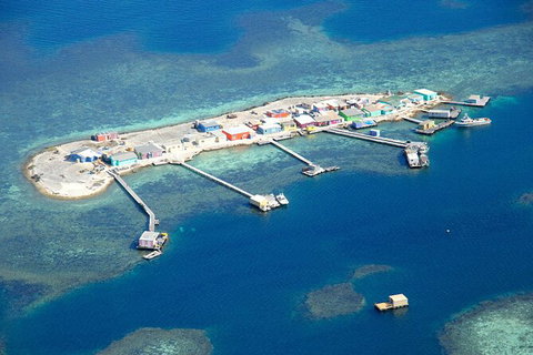 Shipwreck Special Full Day Tour Of The Abrolhos Islands - Food Delivery Shop 3
