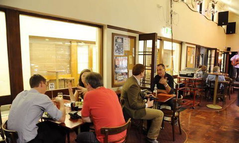 Bon Amici Wine Bar & Cafe - Food Delivery Shop 4