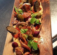 NINE 50 Restaurant  Bar - Food Delivery Shop