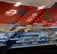 Ferguson Plarre Bakehouses - Williamstown - Food Delivery Shop