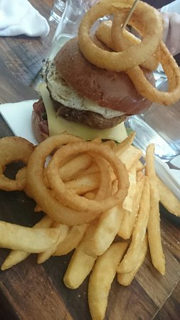 Rifle Brigade Hotel - Food Delivery Shop 0