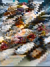 Montanos Patisserie Cafe