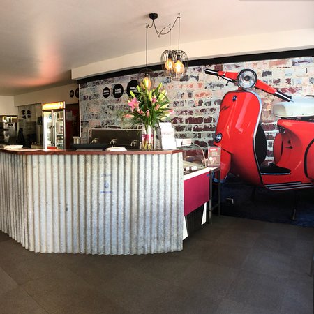 Roma Pizza & Pasta Restaurant - Pet Food Australia 0