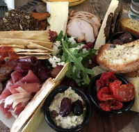 The Berwick Deli - Food Delivery Shop