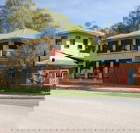 Federal Hotel - Pet Food Australia