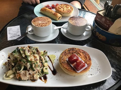 Gladysdale Bakehouse - Food Delivery Shop 0