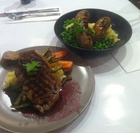 The Flag - Pet Food Australia