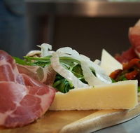 Volpino Pizzeria  Wine Bar - Food Delivery Shop