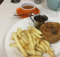 Wahrings Restaurant - Pet Food Australia