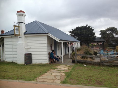 Willows Tea House - Food Delivery Shop 0
