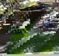 Cafe La Hoot - Food Delivery Shop
