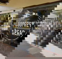 Godfrey and Bear - Pet Food Australia