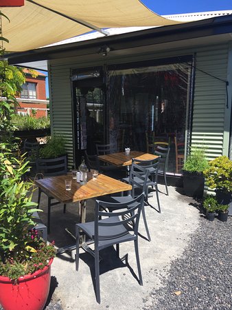 Koroit Succulents & Natives Garden Cafe - Food Delivery Shop 0