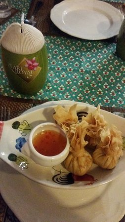 Ruean Phae Thai Restaurant - Food Delivery Shop 0