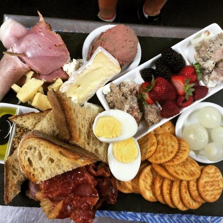 Canvas, Coffee & Providore - Pet Food Australia 0