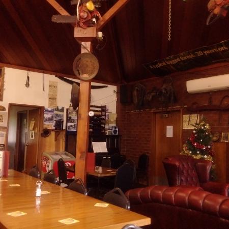 Erica Hotel Motor Inn - Food Delivery Shop 0