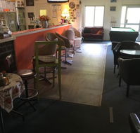 Serpentine Hotel - Food Delivery Shop