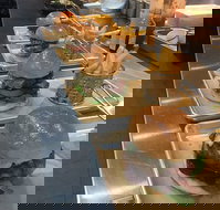 The Burwood Hotel - Pet Food Australia