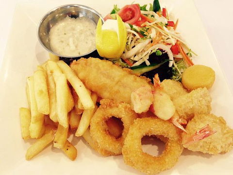 Bundeena Bowling Club - Pet Food Australia 0