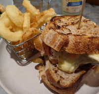 Sourdough Bakery - Food Delivery Shop