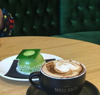 Moss Bros - Food Delivery Shop