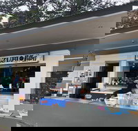 Zubi at Billy's - Pet Food Australia