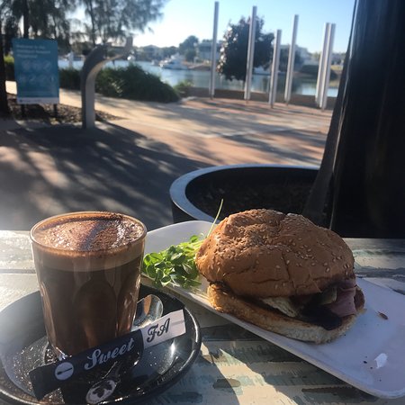 Newport QLD Food Delivery Shop