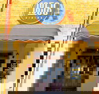 1858 Dining - Pet Food Australia