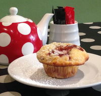 2 Blondes Cafe - Food Delivery Shop