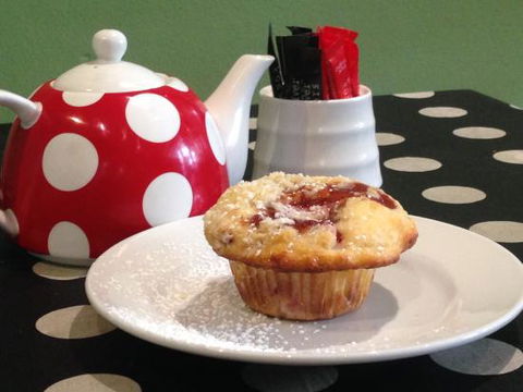 2 Blondes Cafe - Food Delivery Shop 0