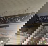Boomtown 2452 - Food Delivery Shop