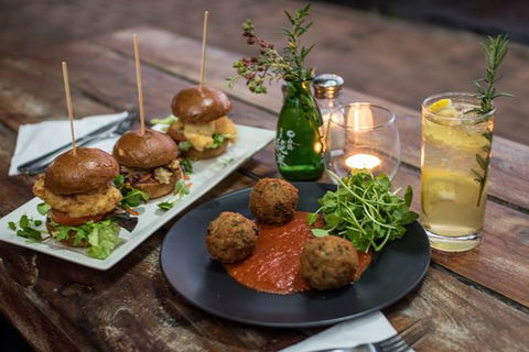 The Empire - Pet Food Australia 0