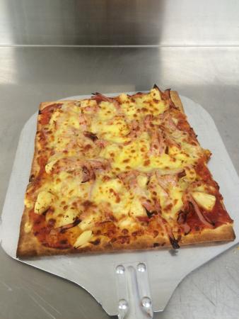 Last Stop Diner - Pet Food Australia 0