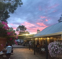 Old Canberra Inn - Food Delivery Shop