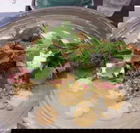 Ricardo's Cafe - Food Delivery Shop