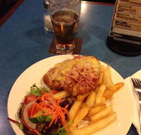 Salisbury Hotel - Food Delivery Shop