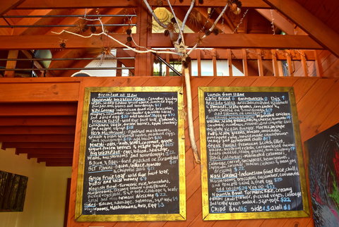 Blue Earth Cafe - Pet Food Australia 1