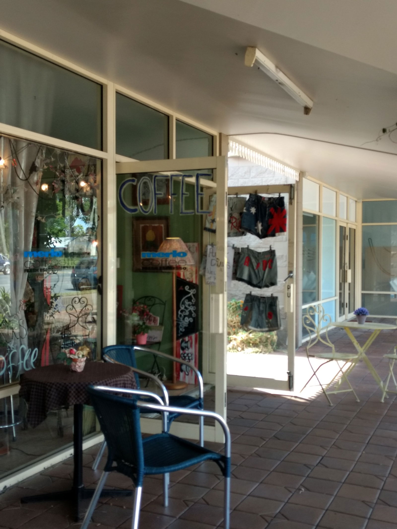 Fernvale QLD Food Delivery Shop
