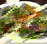 Downs Hotel - Pet Food Australia