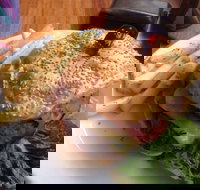 The Red Parrot Cafe - Pet Food Australia