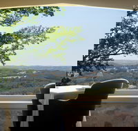 Mount Lofty House - Pet Food Australia